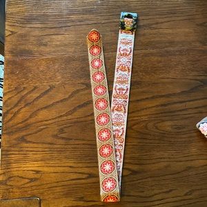 Hadley Pollet reversible belt. Size medium. Fun tortoise buckle.